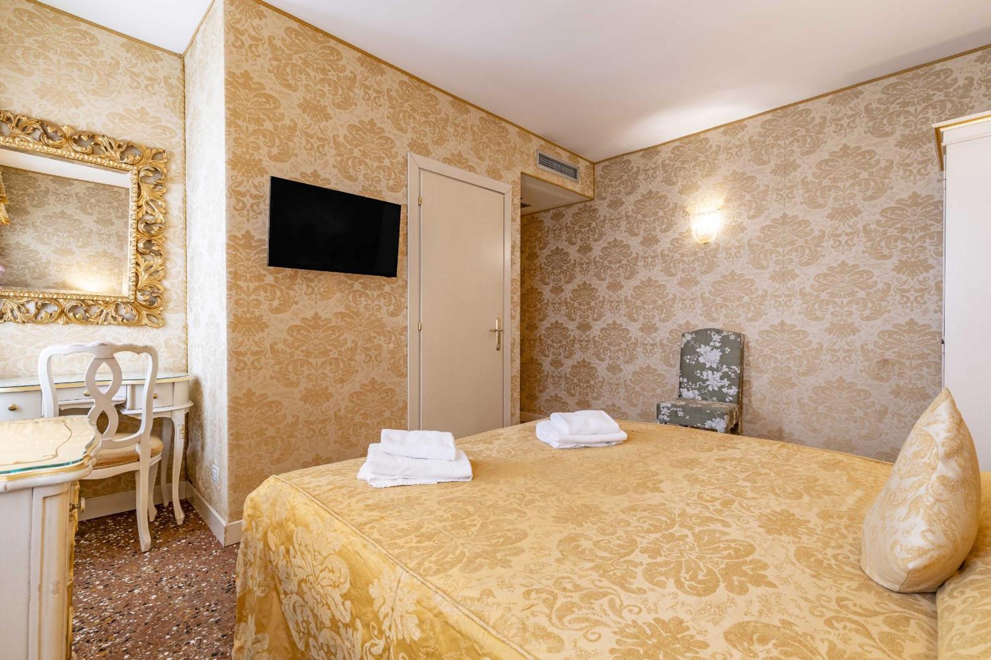 Ca' Di Malta Arsenale By Wonderful Italy Guest house *